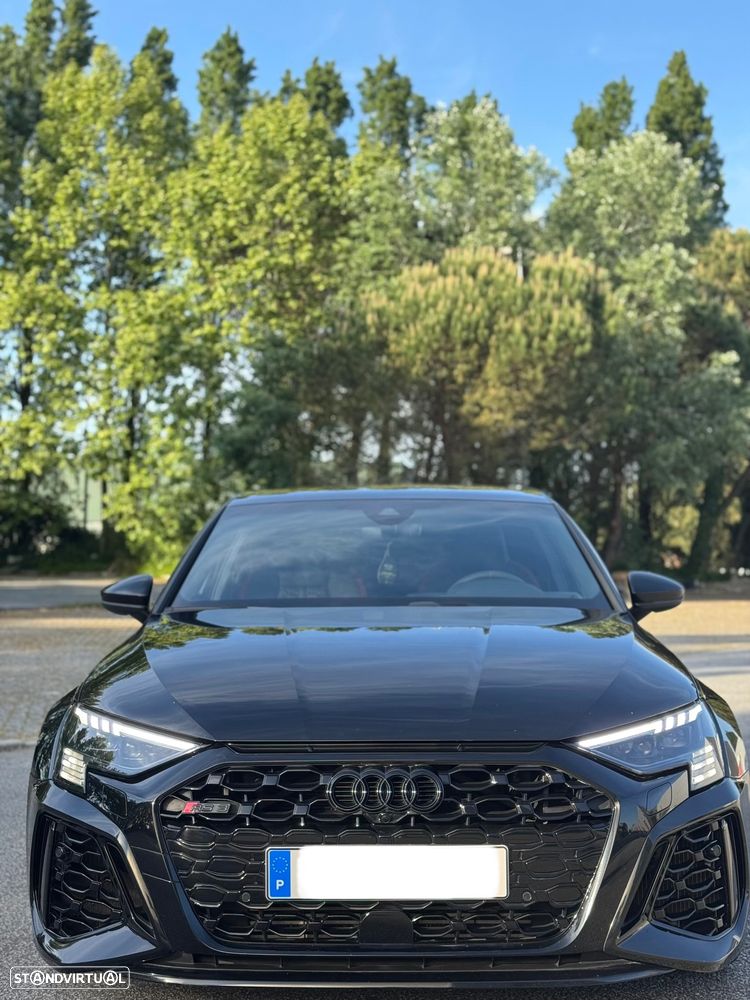 Audi RS3 Limousine 2.5 TFSI quattro S tronic - 2