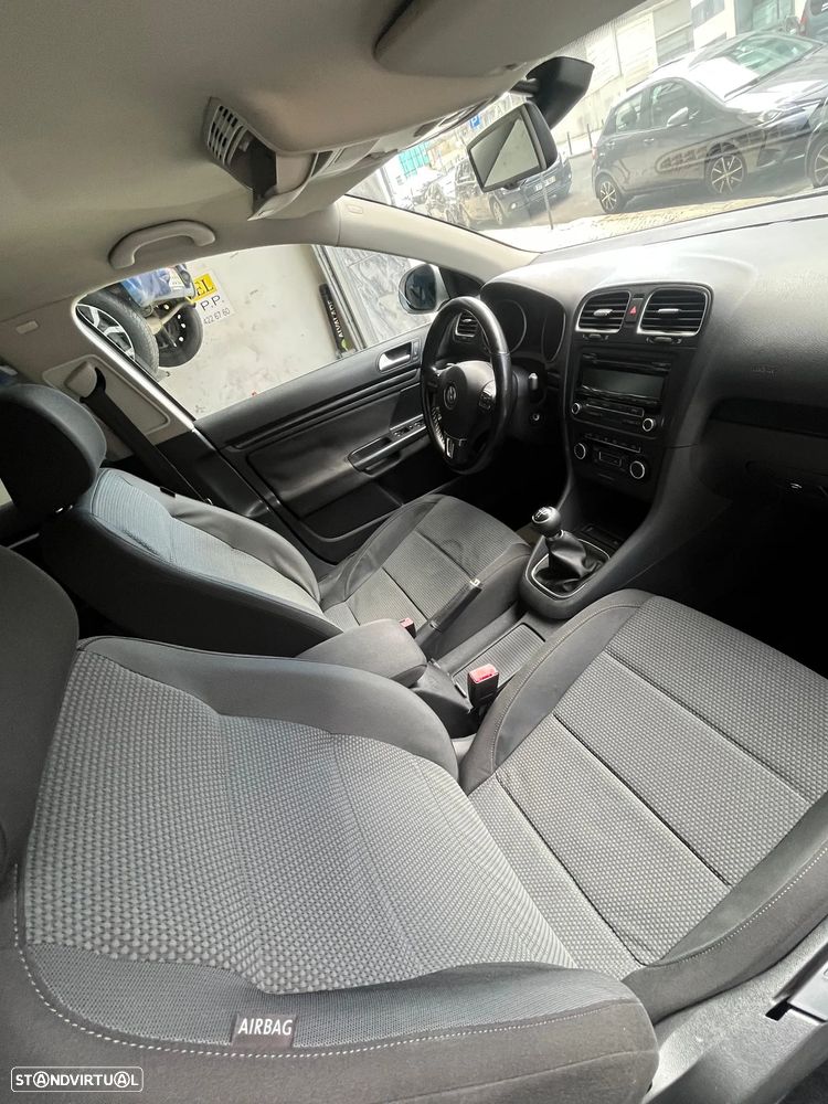VW Golf Variant 1.6 TDi Confortline - 6