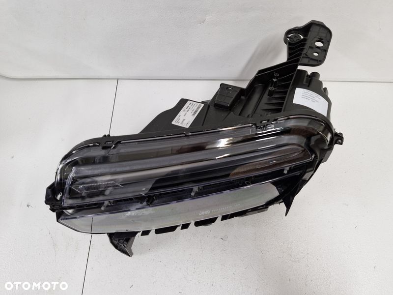 JEEP AVENGER LAMPA REFLEKTOR LEWY PRZÓD EU LED 52218721 - 6