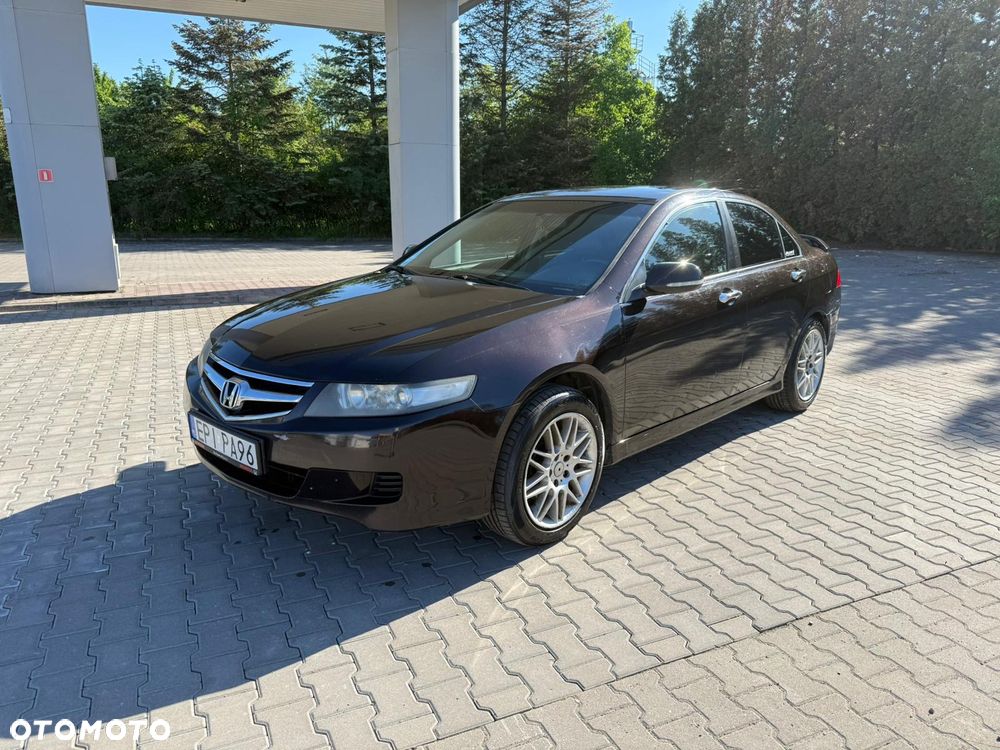 Honda Accord 2.0 Comfort - 11
