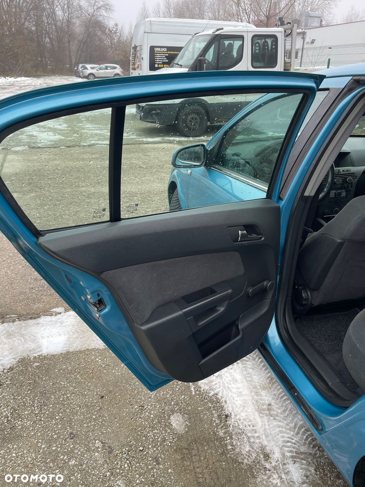 Opel Astra 1.6 Sport Easytronic - 8