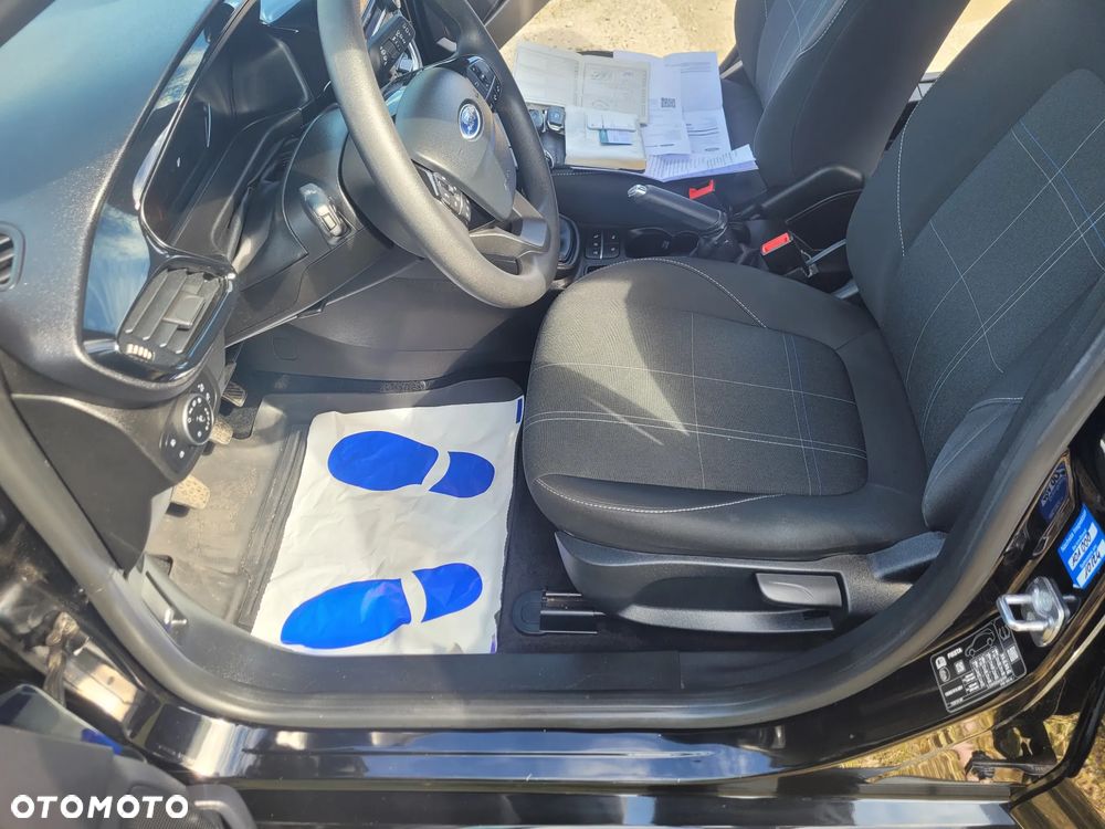 Ford Fiesta 1.1 S&S TITANIUM - 17