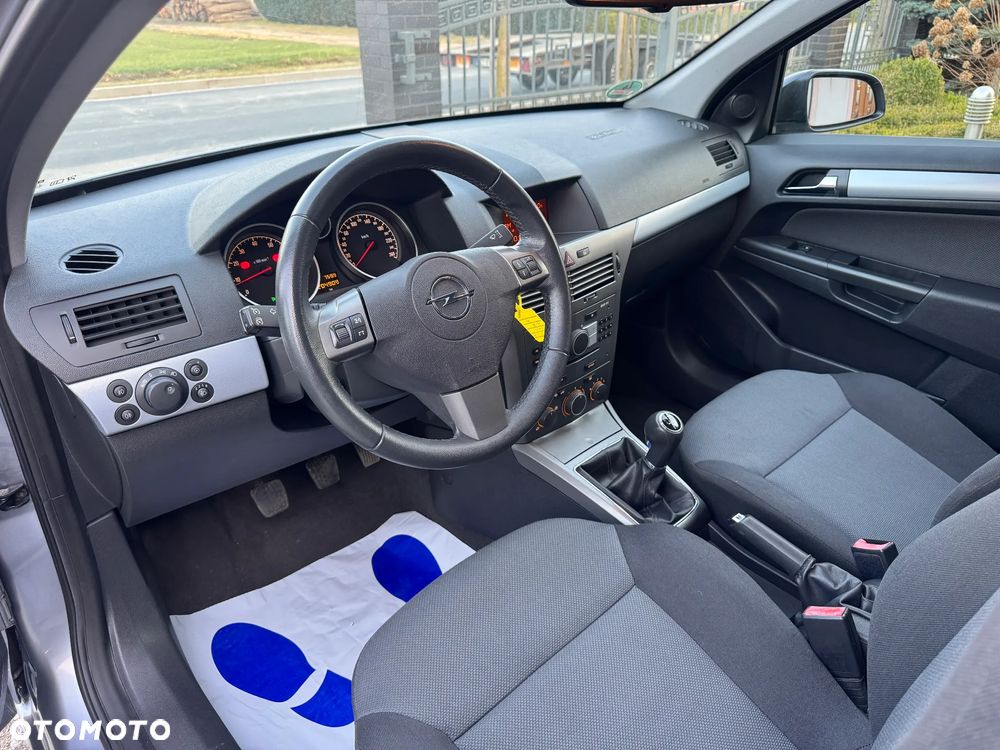 Opel Astra 1.6 Edition - 16