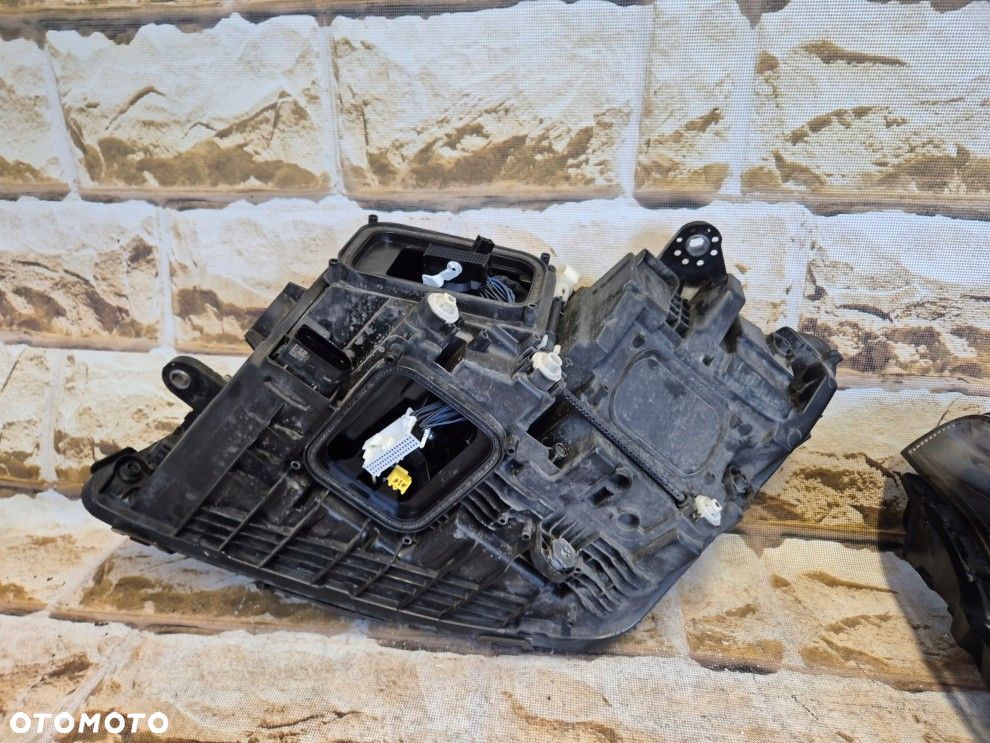 mercedes AMG GT 4 -DOOR w290 led multibeam prawa lampa europa idealna - 16