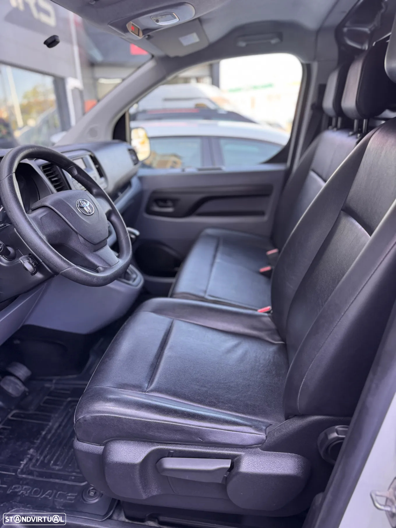 Toyota PROACE - 14