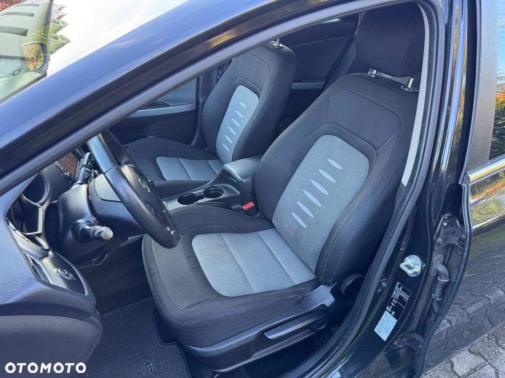 Kia Ceed 1.4 CVVT SW Fifa World Cup Edition - 21