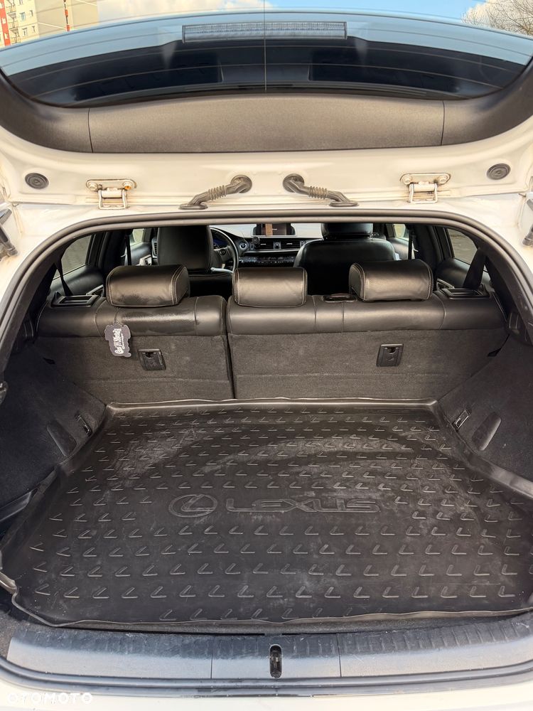 Lexus CT 200h F Sport - 7