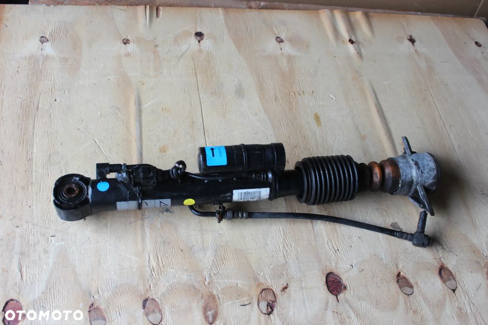 AMORTYZATOR TYLNY LEWY AUDI RS6 RS7 4G0512019B 2016 - 2