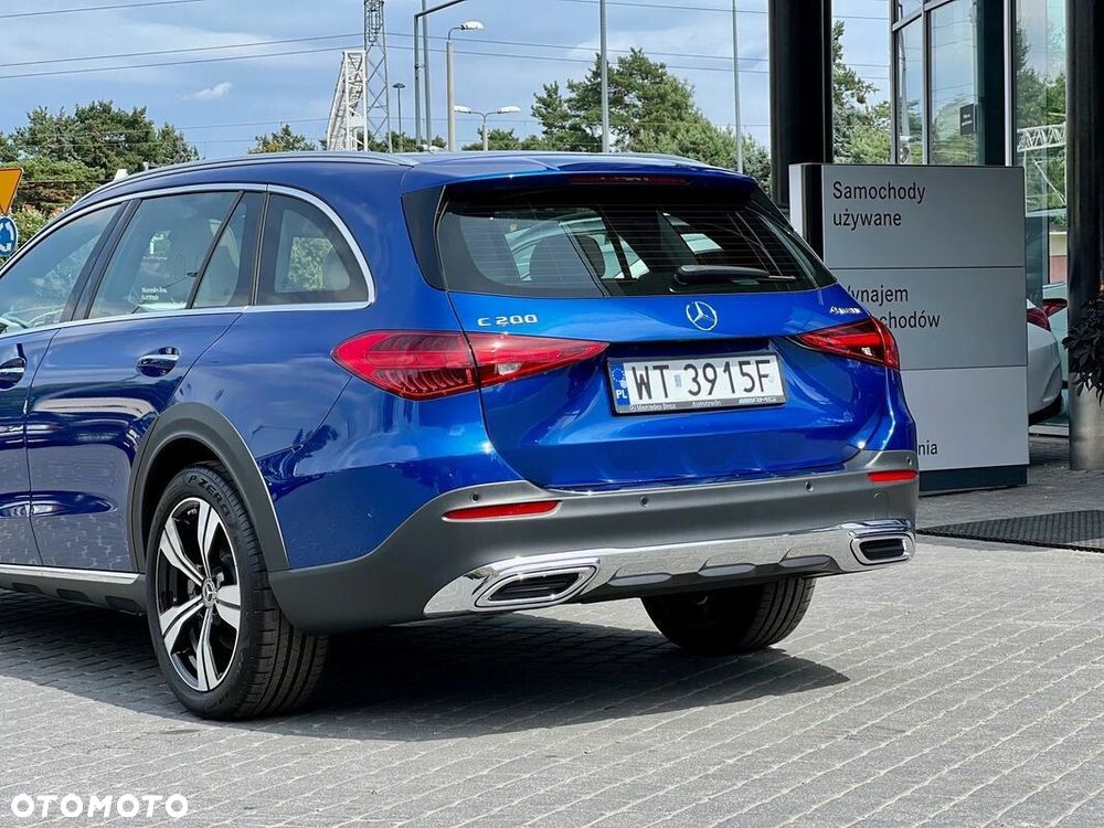 Mercedes-Benz Klasa C 200 mHEV 4-Matic All-Terrain Avantgarde - 9
