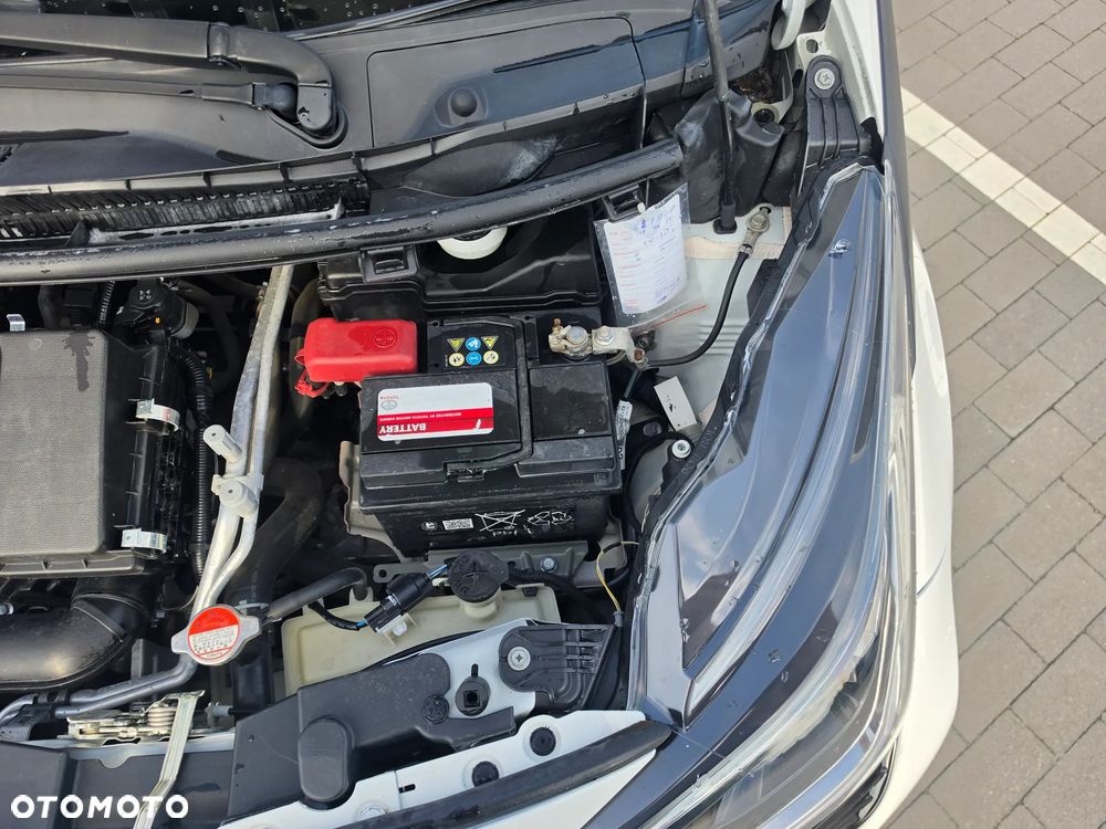 Toyota Aygo x-play touch - 28