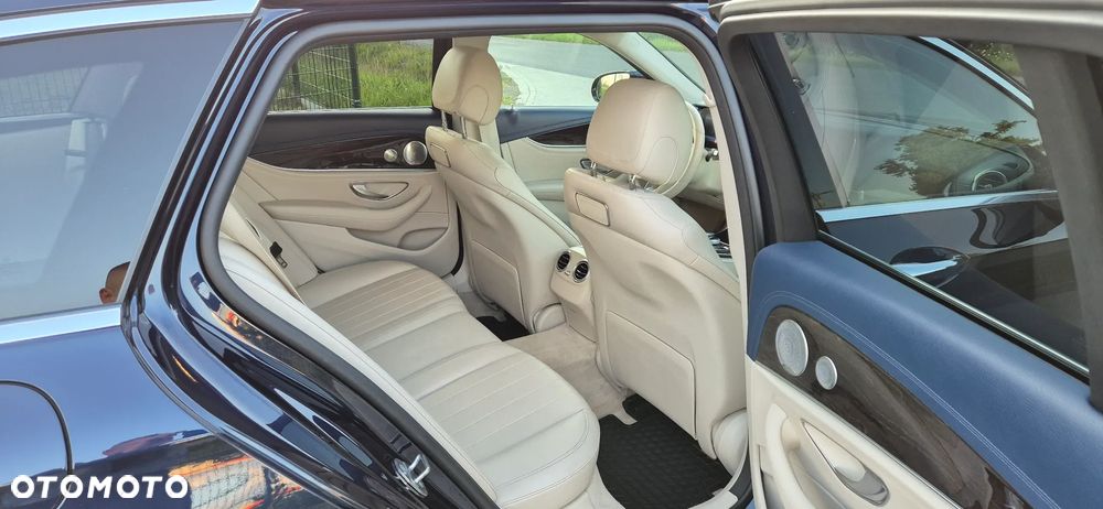 Mercedes-Benz Klasa E 220 d 4Matic T All-Terrain 9G-TRONIC Exclusive - 13
