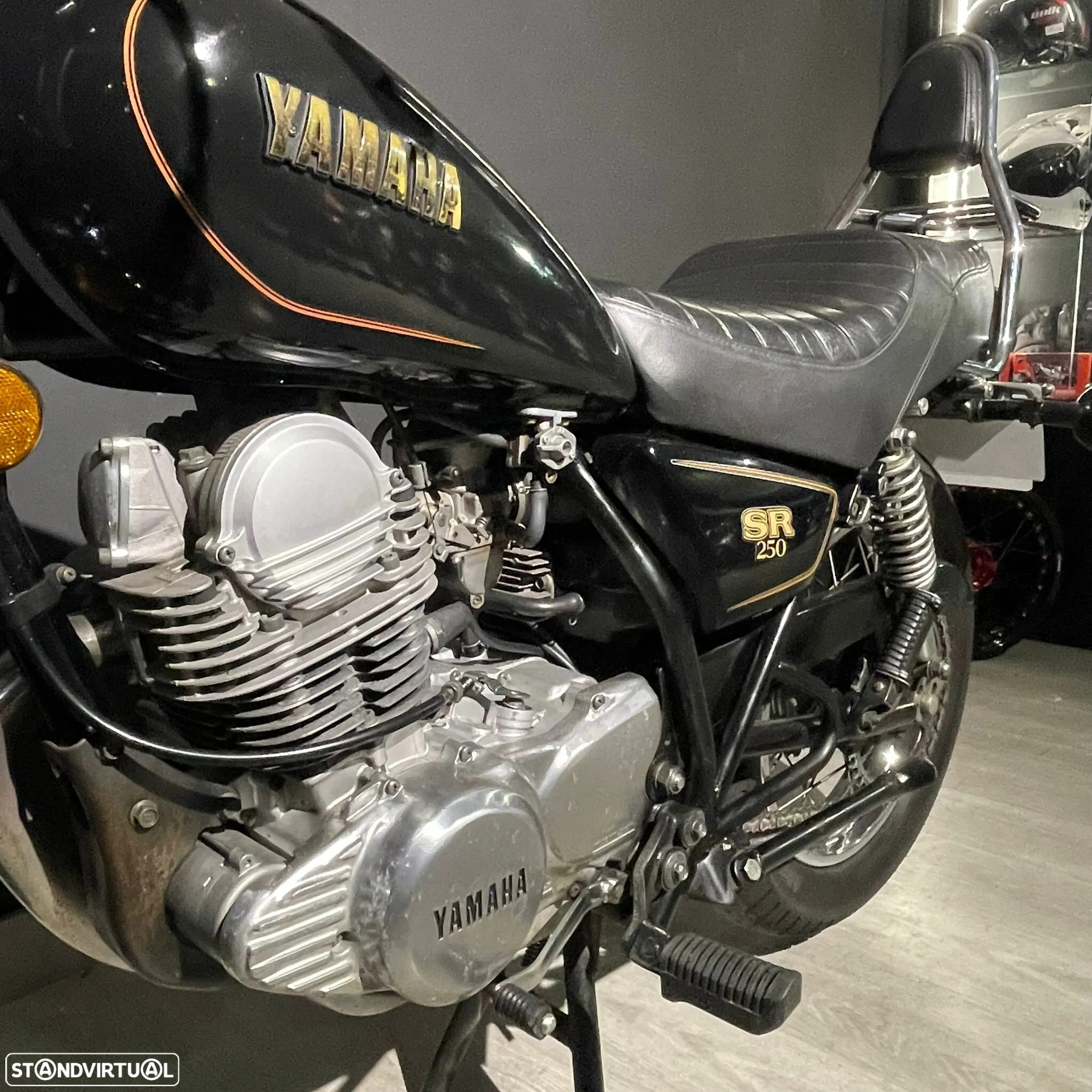 Yamaha SR SR250 - 3