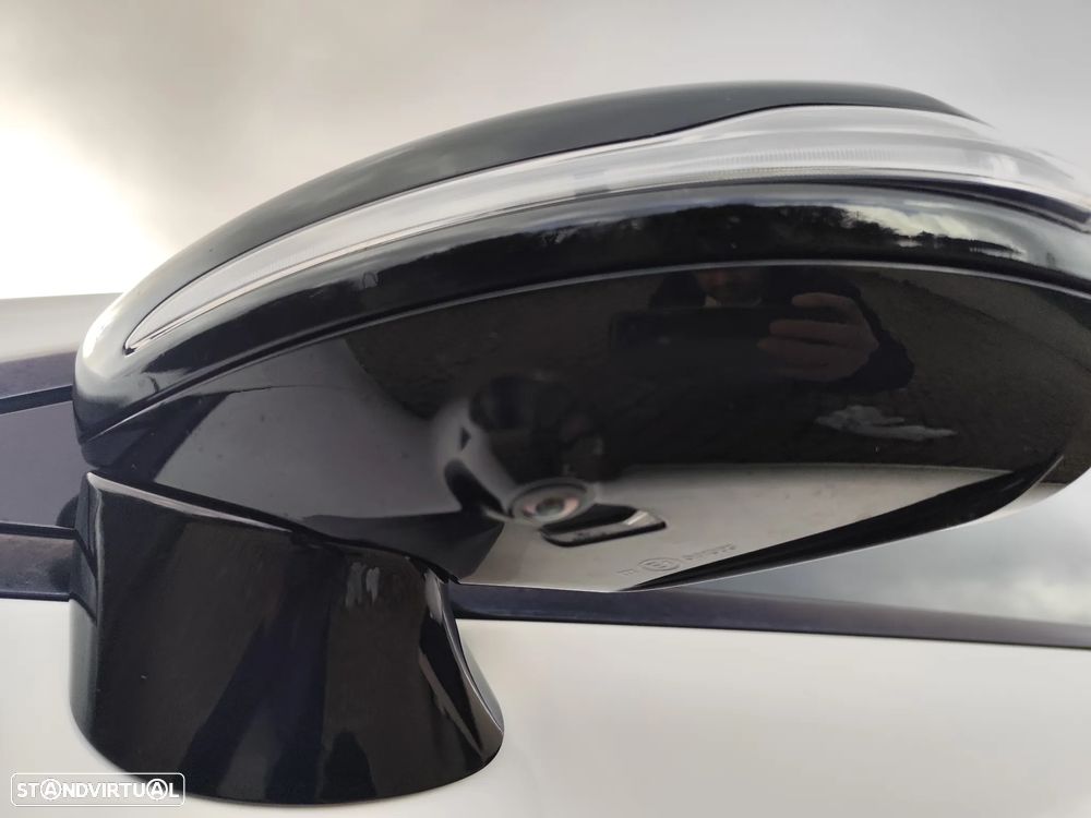 Mercedes-Benz E 220 d AMG Line - 14