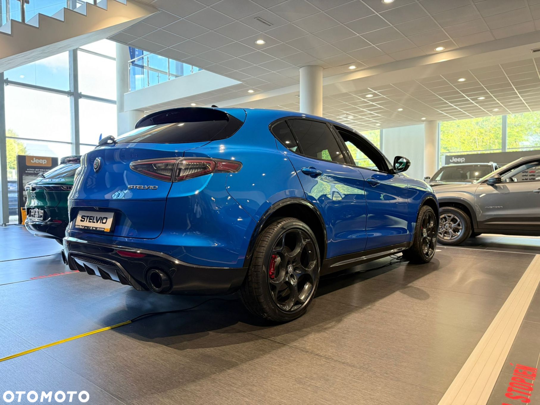 Alfa Romeo Stelvio - 4