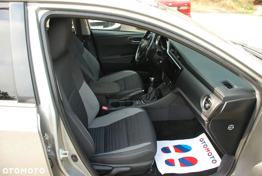 Toyota Auris 1.6 D-4D Touring Sports Edition S+ - 15