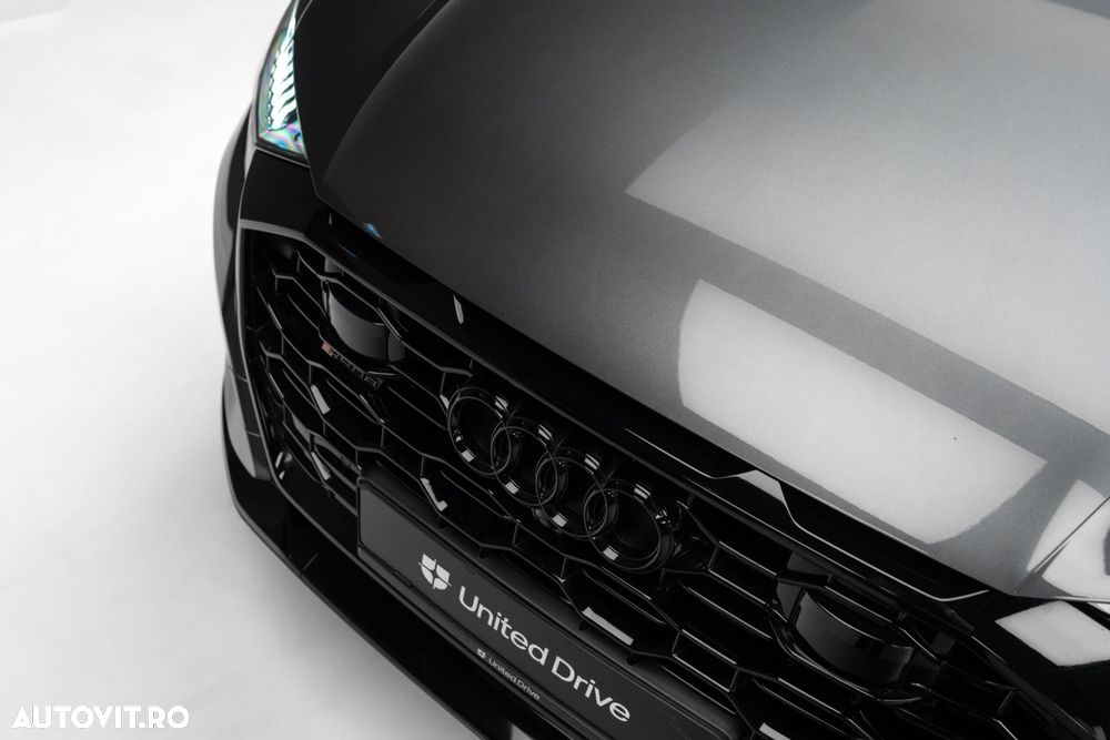 Audi RS Q8 - 6