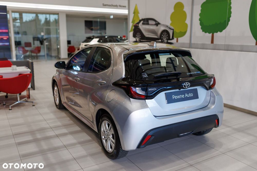Toyota Yaris - 21