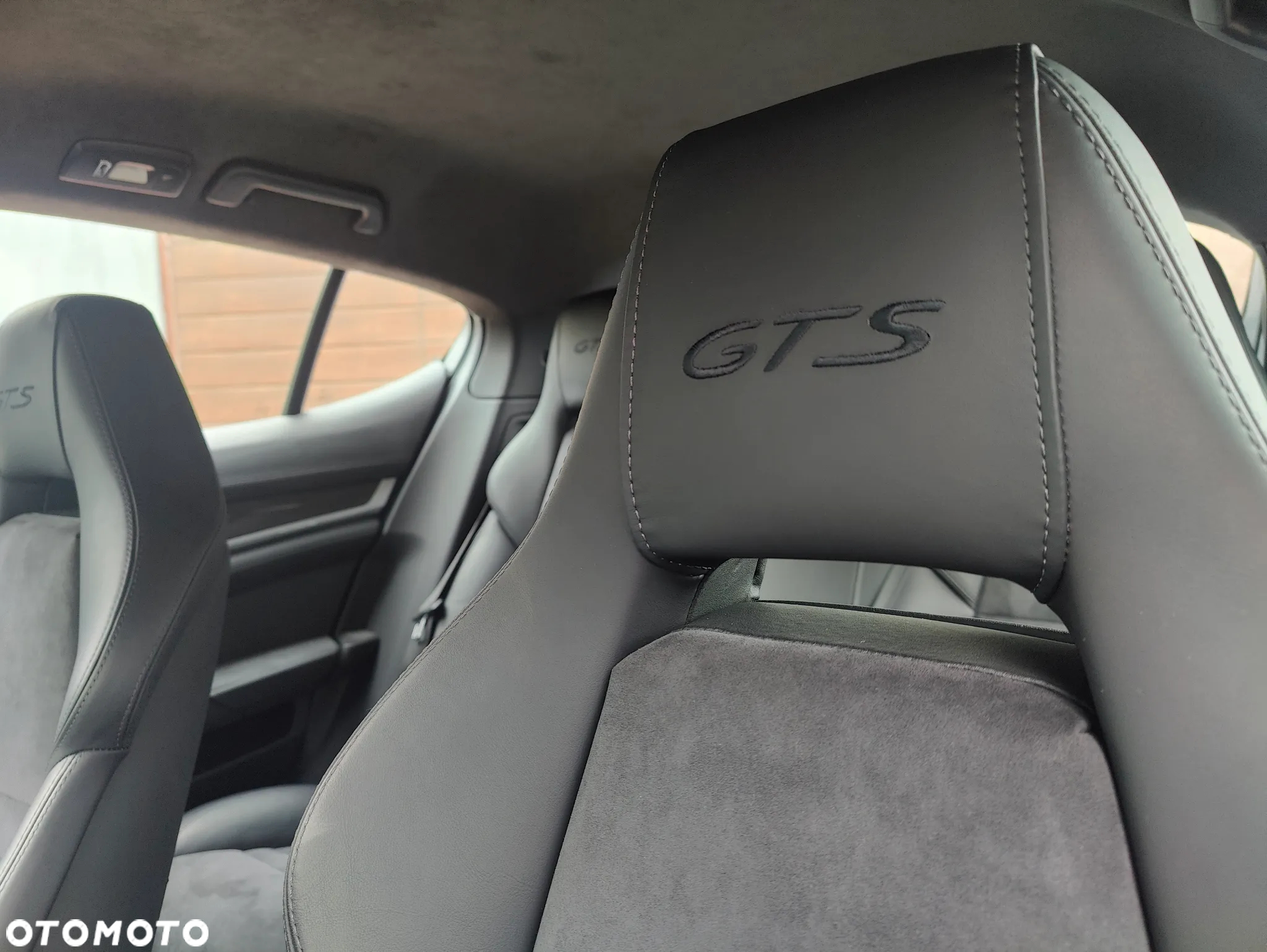 Porsche Panamera GTS PDK - 29