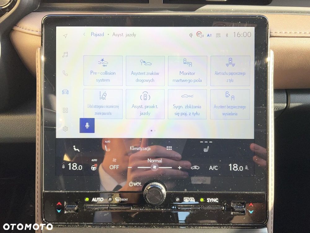 Lexus LBX 1.5 Hybrid Elegant - 29