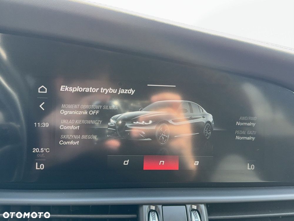 Alfa Romeo Giulia 2.0 Turbo Veloce Q4 - 31
