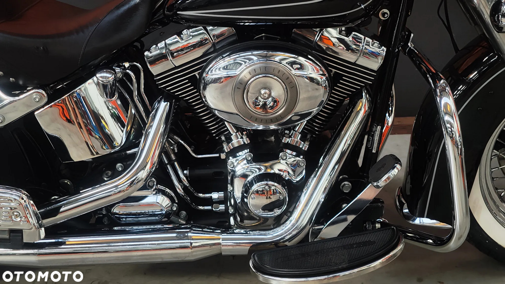 Harley-Davidson Softail Heritage Classic - 10