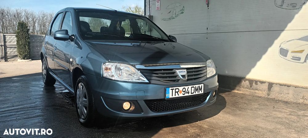 Dacia Logan - 1