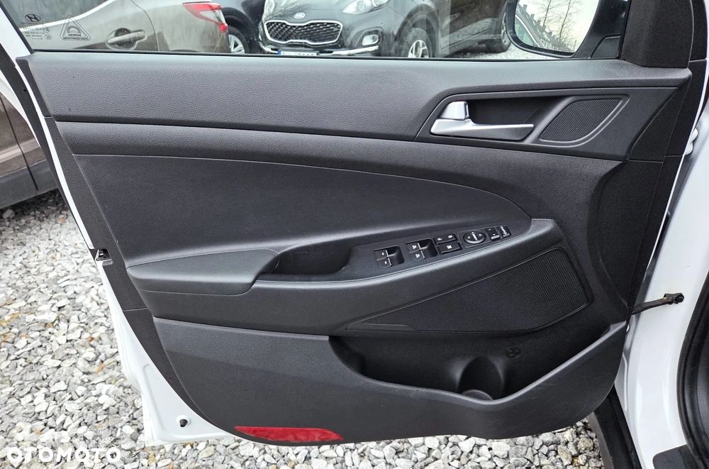 Hyundai Tucson blue 1.6 GDi 2WD Passion - 30