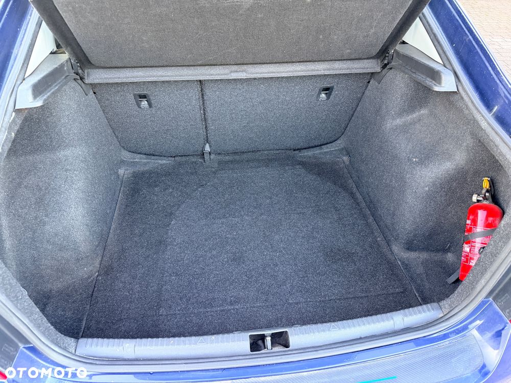 Skoda RAPID 1.0 TSI Active - 24