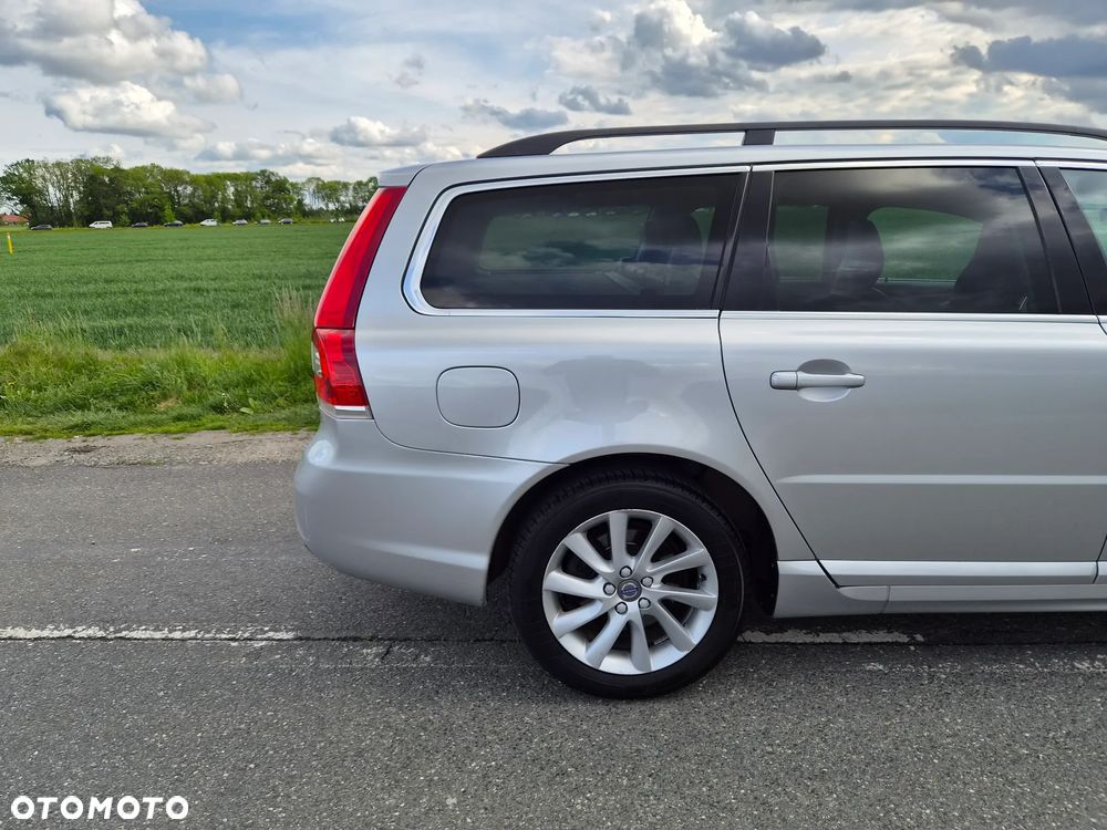 Volvo V70 D4 Drive-E Momentum - 3