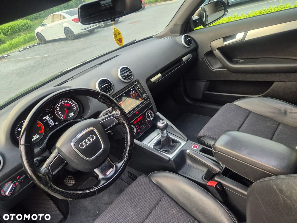 Audi A3 Sportback 2.0 TDI DPF Ambition - 18