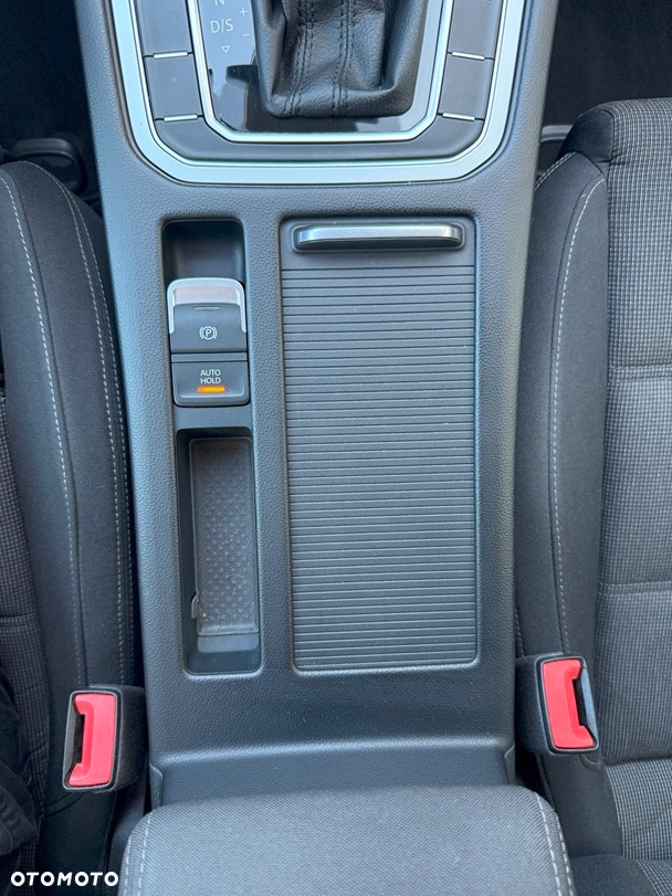 Volkswagen Passat 2.0 TDI BMT Comfortline DSG - 19
