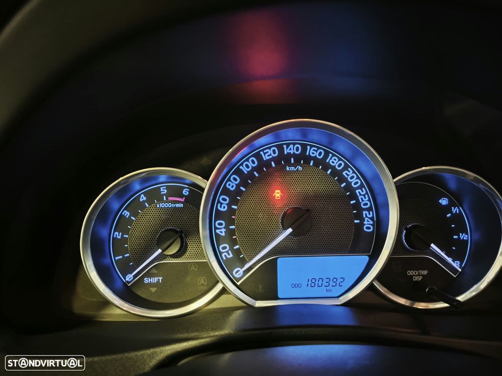 Toyota Auris Touring Sports 1.4 D-4D Active - 5