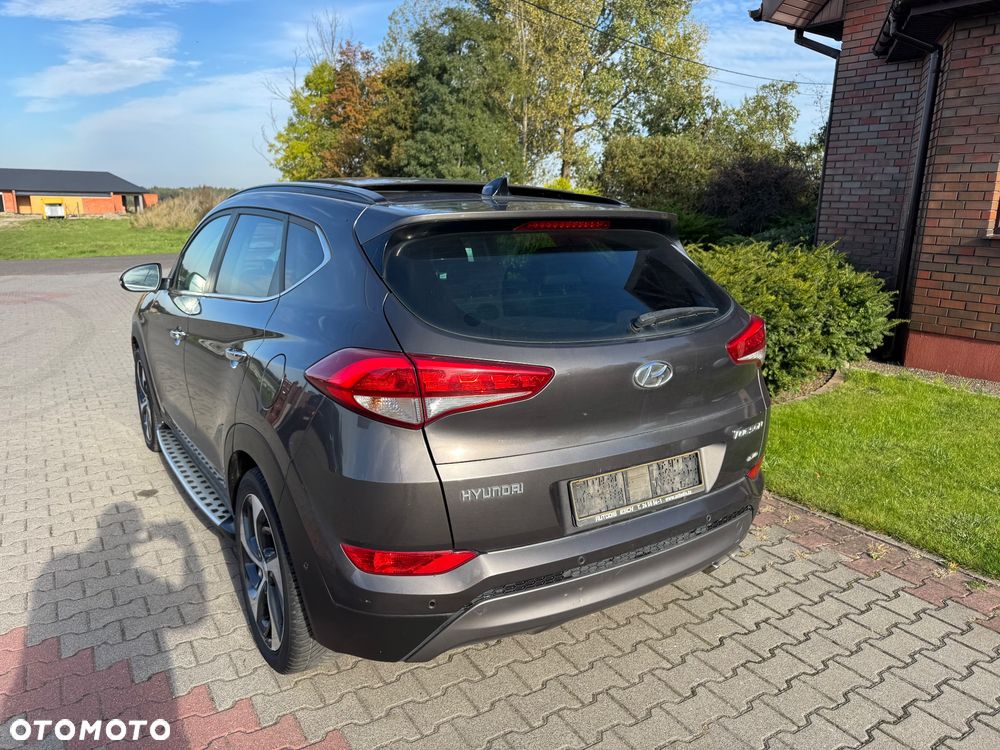 Hyundai Tucson - 8