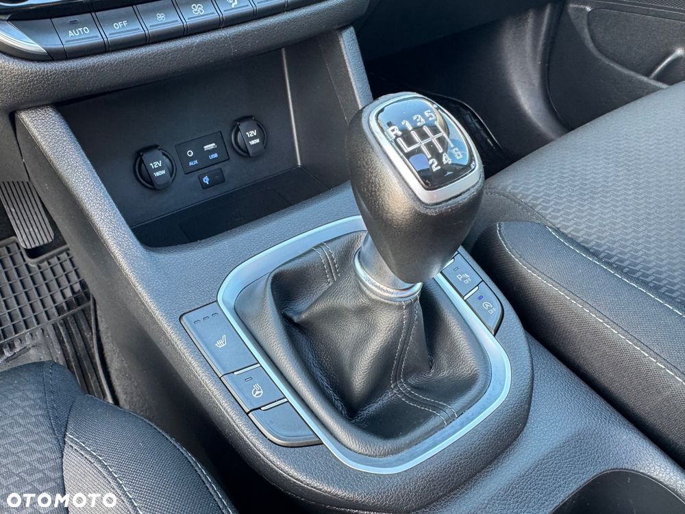 Hyundai i30 1.6 CRDI Intro Edition - 25