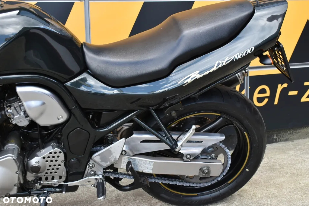 Suzuki Bandit - 10