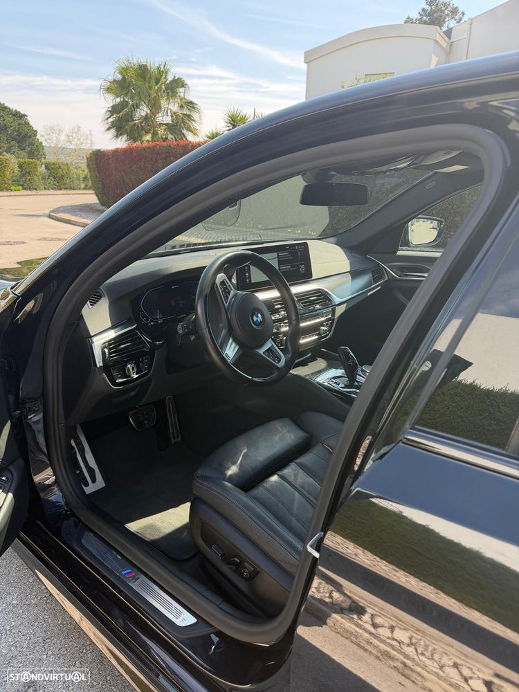 BMW 545 e xDrive Pack M - 13