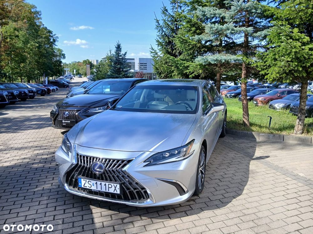 Lexus ES 300h Prestige - 1