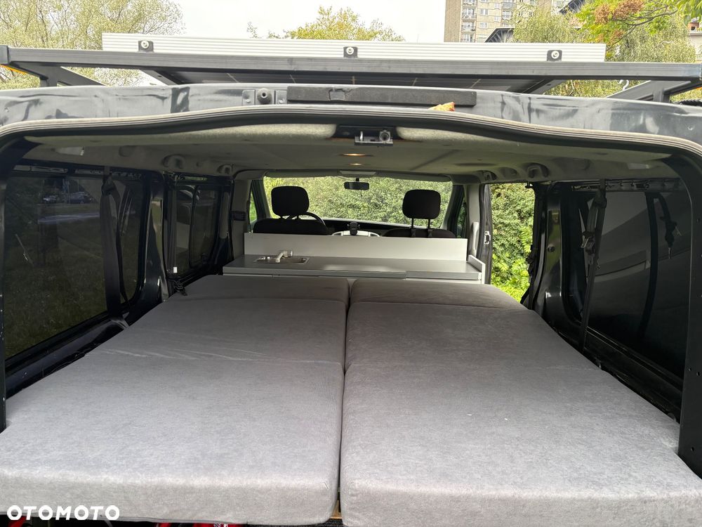 Opel Vivaro - 17