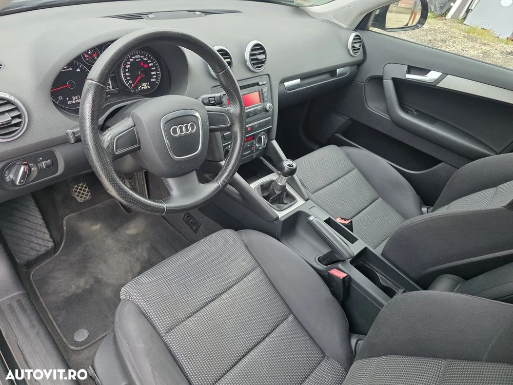 Audi A3 Sportback 2.0 TDI DPF Ambition - 16