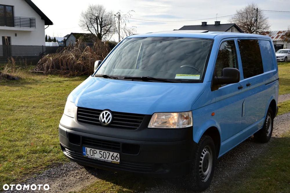 Volkswagen T5 - 1
