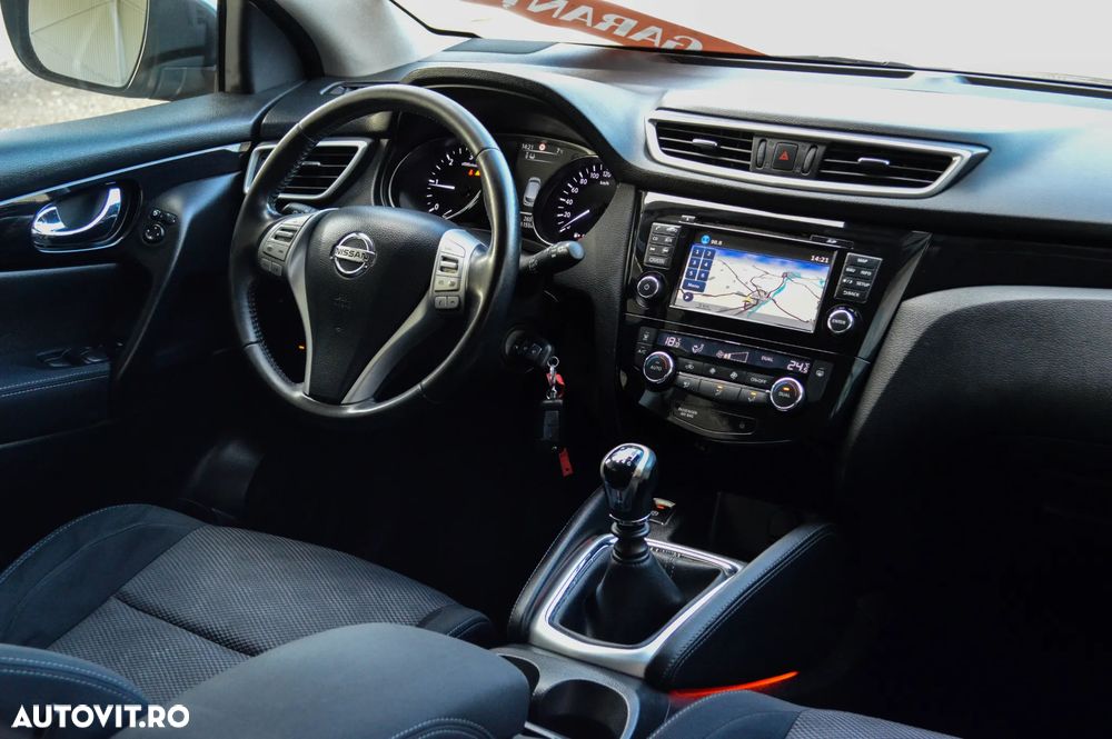Nissan Qashqai 1.5 DCI N-Connecta - 4