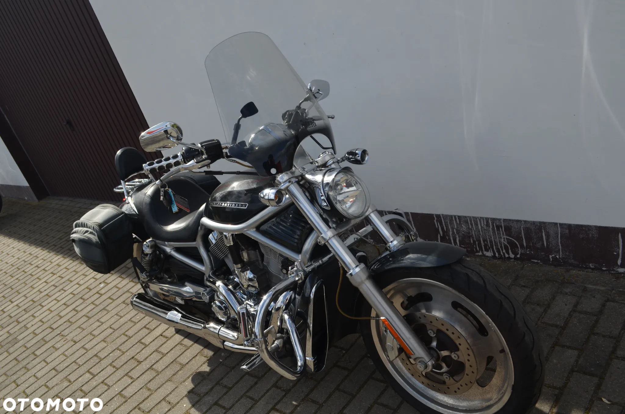 Harley-Davidson V-Rod Street Rod - 11