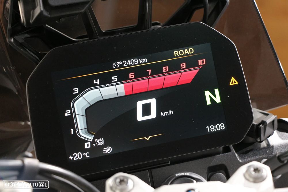 BMW F 900 GS - 6