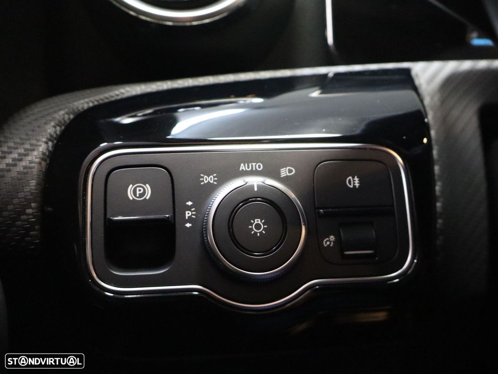 Mercedes-Benz A 250 e Style Plus - 19