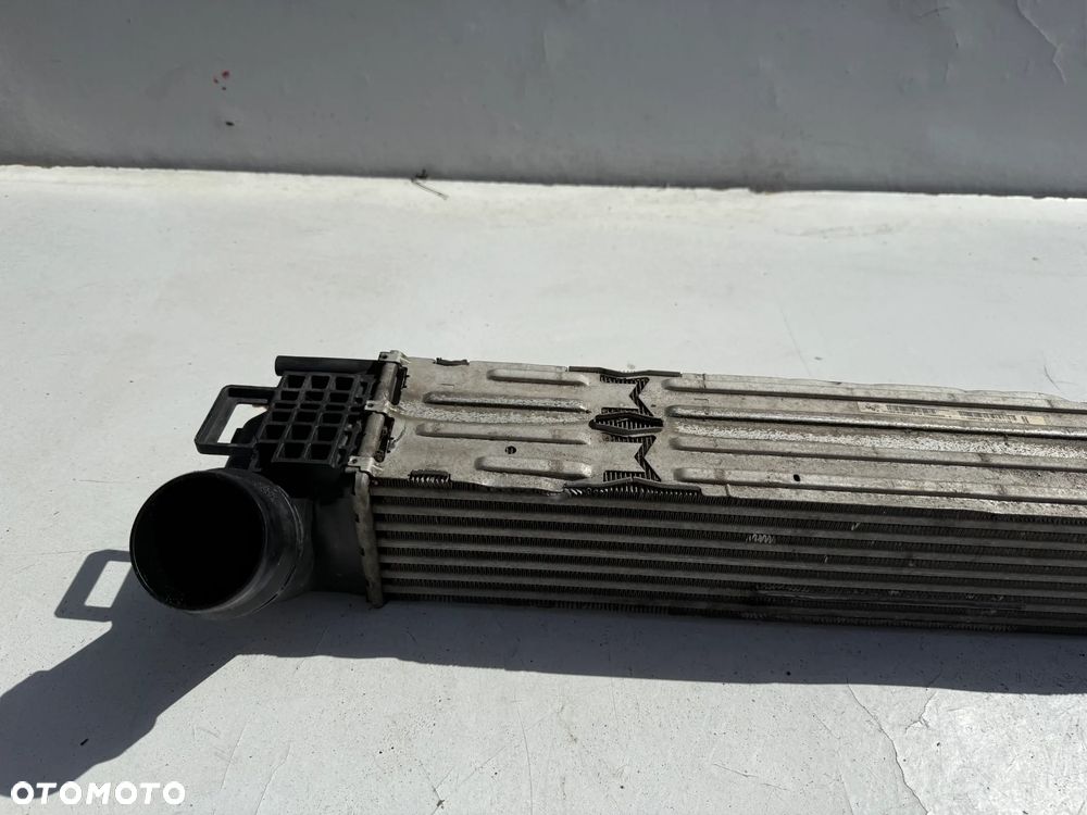intercooler chłodnica powietrza 2.0 DCI RENAULT SCENIC III 144960023R - 2