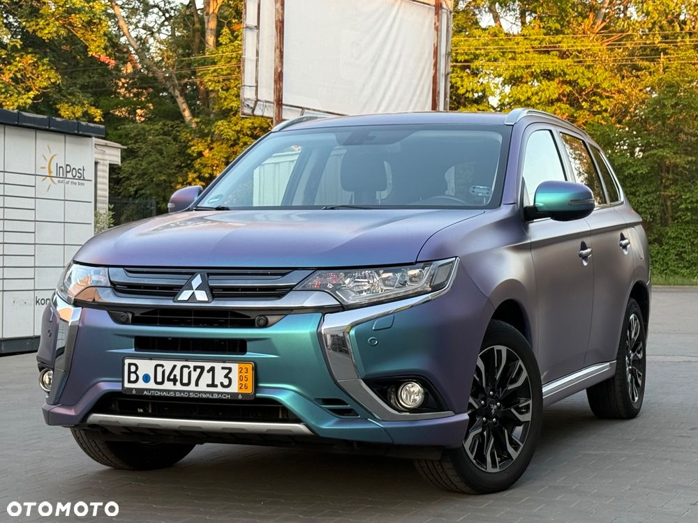 Mitsubishi Outlander 2.0 4WD Top - 1