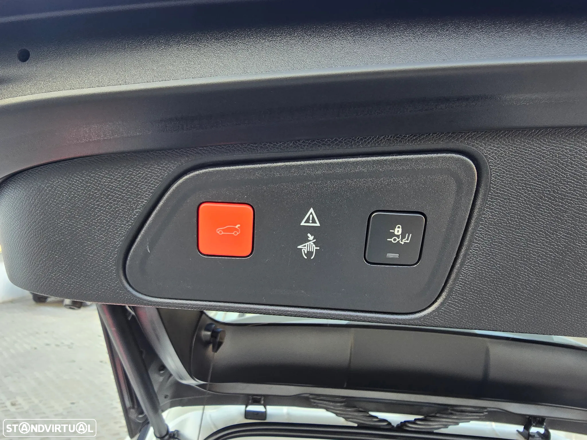 Peugeot 3008 1.6 BlueHDi Allure EAT6 - 7