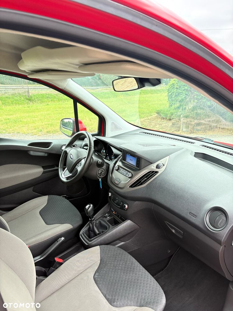 Ford Tourneo Courier 1.0 EcoBoost Trend - 23