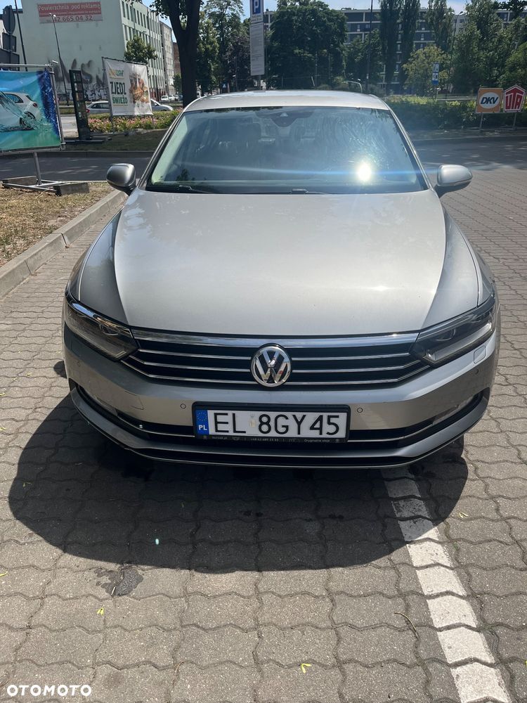 Volkswagen Passat ver-1-8-tsi-bmt-comfortline - 10