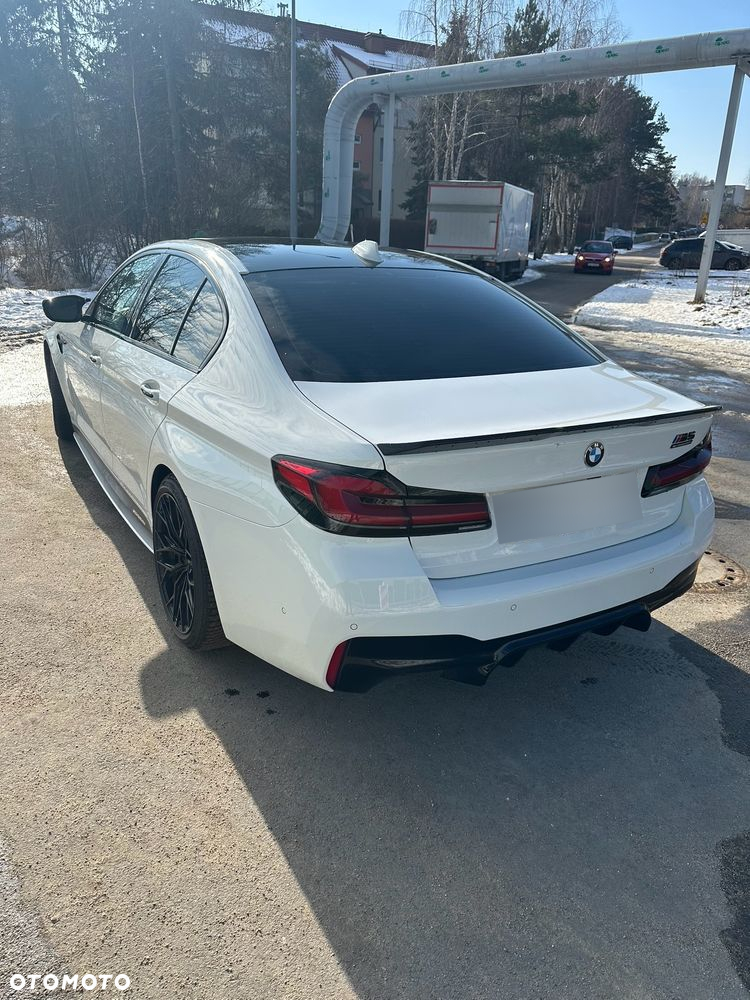 BMW Seria 5 M550i xDrive sport - 6